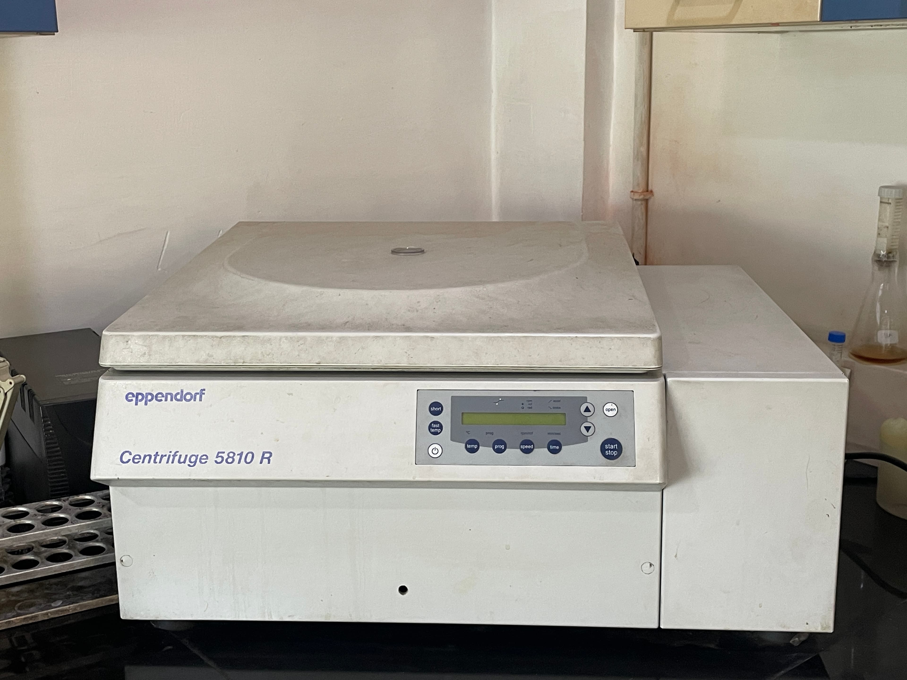 Centrifuge