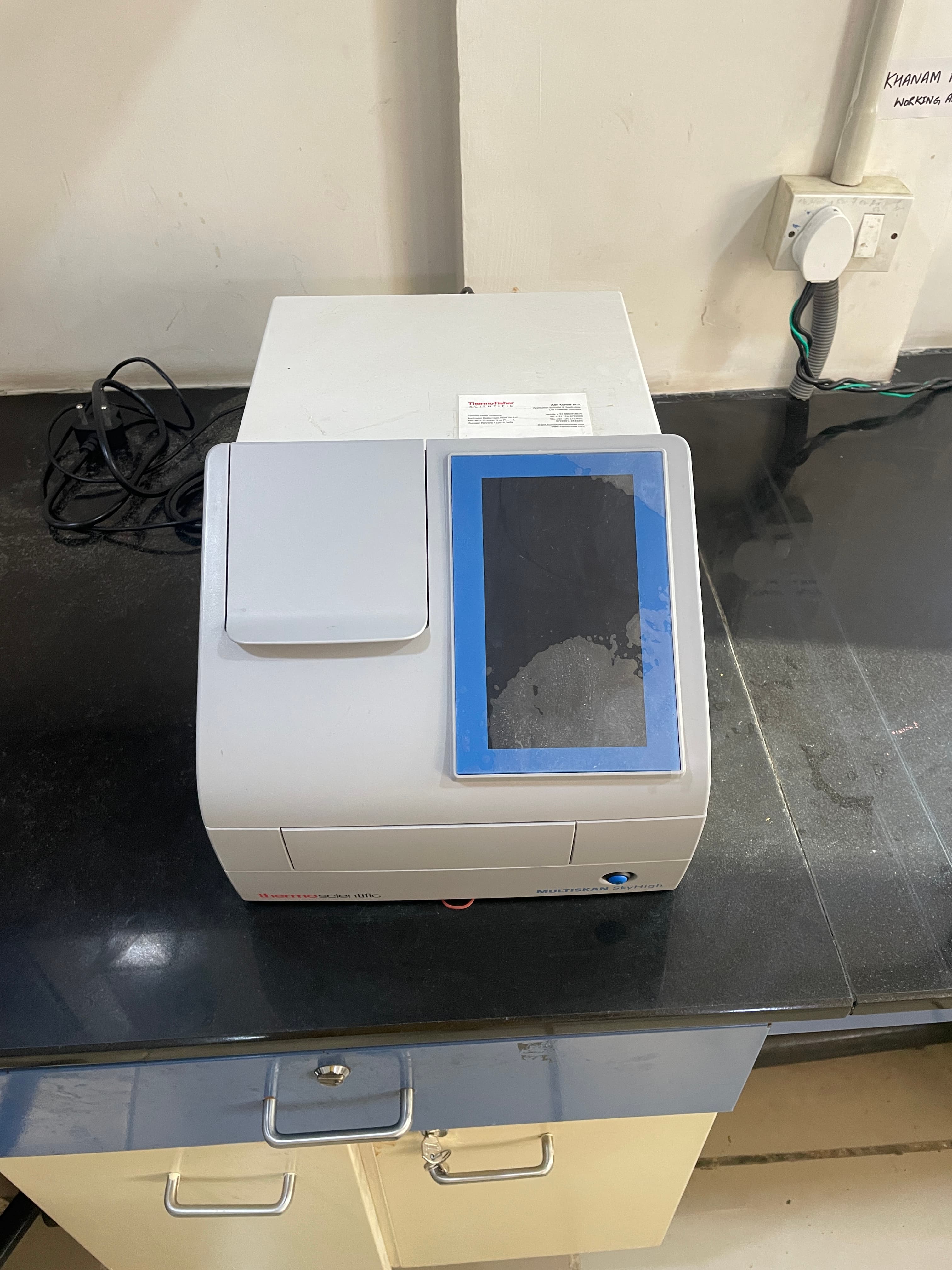 90 Plate well Reader (Multi Skan Sky High)
